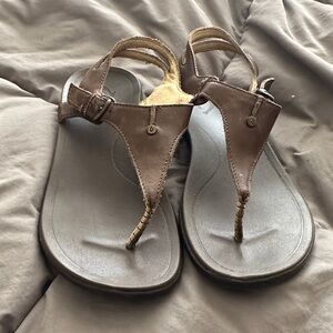 OluKai Tan Leather Women's Sandals
